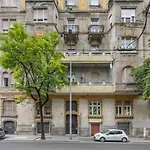 - Large - Quiet Budapest